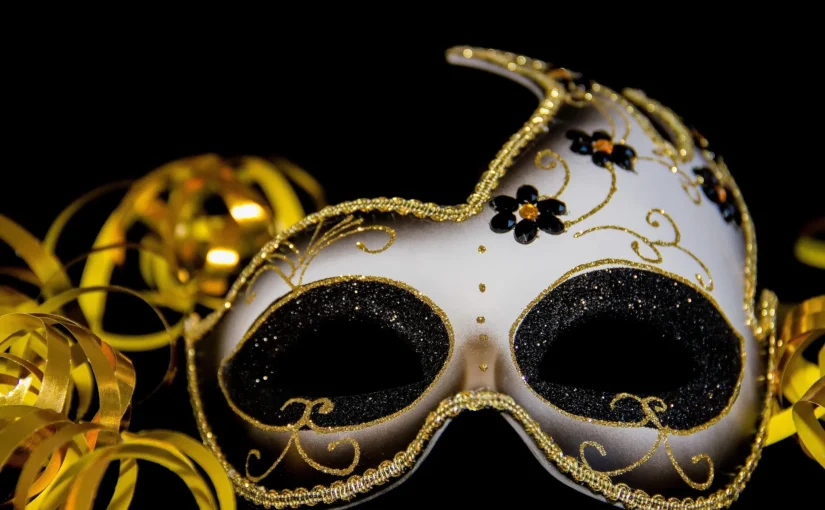 Les masques que la vie nous fait porter