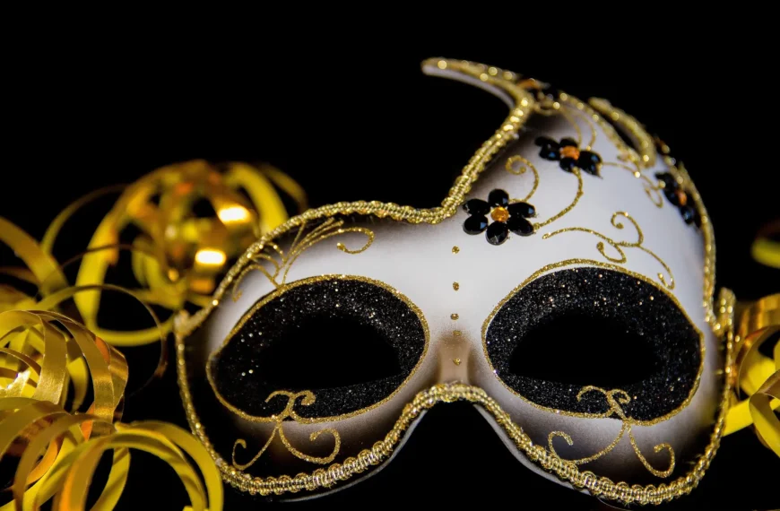 Les masques que la vie nous fait porter